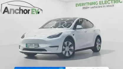 Used Tesla Model Y Long Range AWD 286 kW (389 HP) 2025 SUV