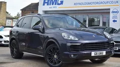 Used 2018 Porsche Cayenne Platinum Edition SUV | £19,999 (Fair price)