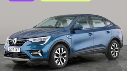 Begagnad Renault Arkana Iconic 140 HK (102 kW) 2022 Blå SUV