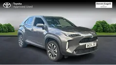 Used 2025 Toyota Yaris Hybrid Design Estate | £22,767 (Fair price)