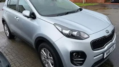 Używany Kia Sportage 134 KM (98 kW) 2018 Srebrny SUV