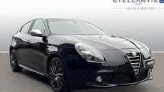 Used 2014 Alfa Romeo Giulietta Hatchback | £11,443 (Fair price)