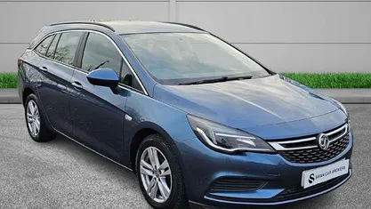 Used 2017 Vauxhall Astra Estate | £5,428 (Fair price)