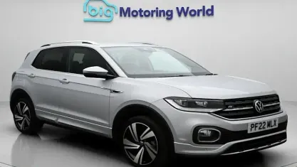 Usado VW T-Cross R-line 110 HP (80 kW) 2024 SUV