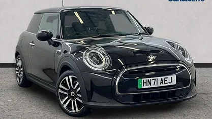 Used Mini Cooper Level 2 135 kW (184 HP) 2023 Hatchback