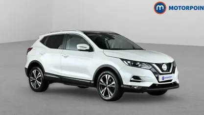 Used Nissan Qashqai N-Connecta 160 HP (117 kW) 2019 White SUV