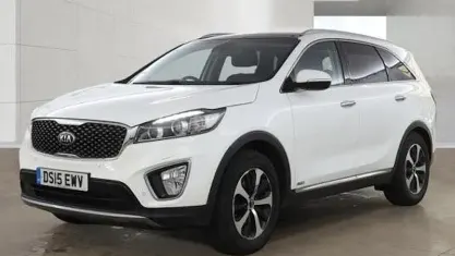 Used Kia Sorento 200 HP (147 kW) 2015 White SUV