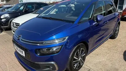 Used Citroën C4 Picasso Flair 120 HP (88 kW) 2016 Blue MPV