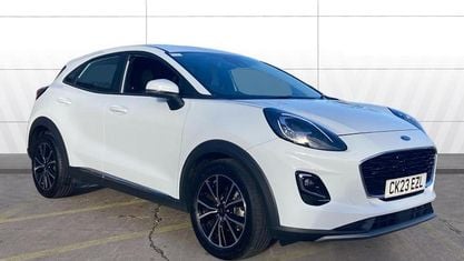 Usado Ford Puma Titanium 155 HP (114 kW) 2023 Branco SUV