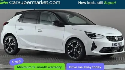 Begagnad Vauxhall Corsa Ultimate 101 HK (74 kW) 2023 Vit Halvkombi
