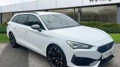Metallic nevada white Used 2024 Cupra Leon VZ2 Estate | £22,895 (Fair price)