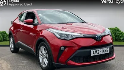Used Toyota C-HR 122 HP (89 kW) 2023 Red SUV