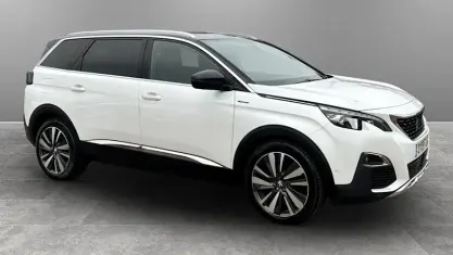 Used Peugeot 5008 Premium 131 HP (96 kW) 2020 SUV