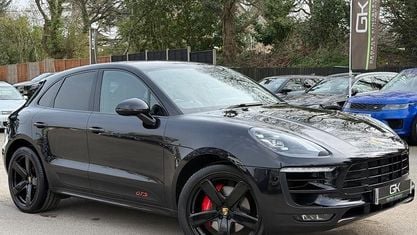 Käytetty Porsche Macan GTS Chrono 360 HP (264 kW) 2016 Musta Katumaasturi