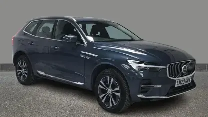 Used Volvo XC60 Core 349 HP (256 kW) 2023 Blue SUV