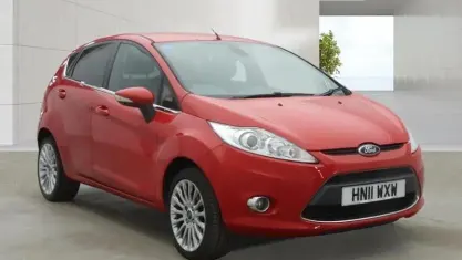 Used Ford Fiesta Titanium 97 HP (71 kW) 2012 Hatchback