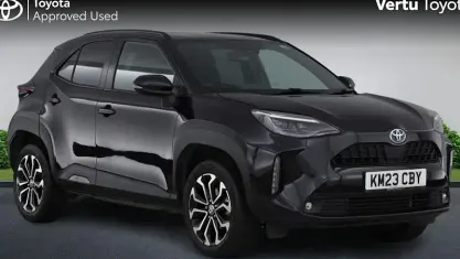 Used Toyota Yaris Hybrid Design 116 HP (85 kW) 2026 Estate