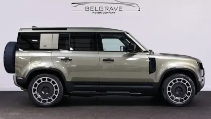 Gebraucht Land Rover Defender S 200 PS (147 kW) 2021 Grün SUV