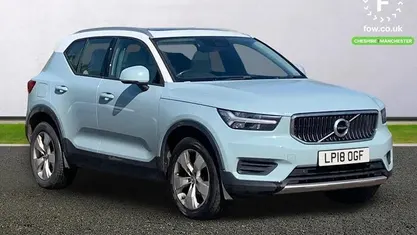 Used Volvo XC40 Momentum 150 HP (110 kW) 2020 SUV