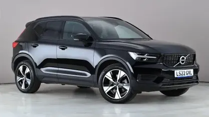 Used Volvo XC40 R-Design 211 HP (155 kW) 2021 Black SUV