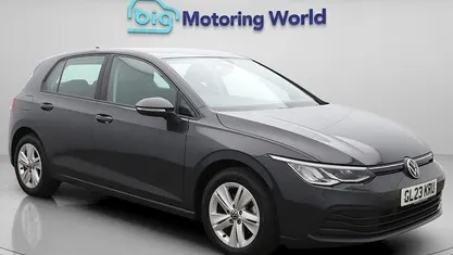 Used VW Golf VIII Life 110 HP (80 kW) 2024 Hatchback