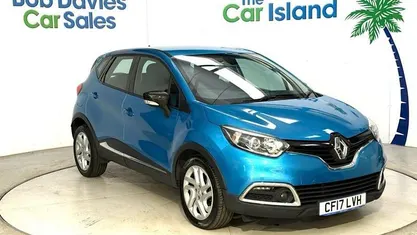 Blue Used 2016 Renault Captur Dynamique SUV | £5,950 (Fair price)