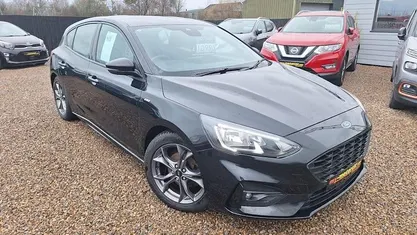 Used Ford Focus ST-Line 120 HP (88 kW) 2020 Hatchback