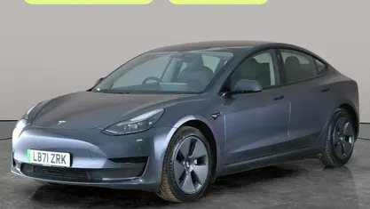 Used Tesla Model 3 Standard Range 208 kW (283 HP) 2021 Sedan