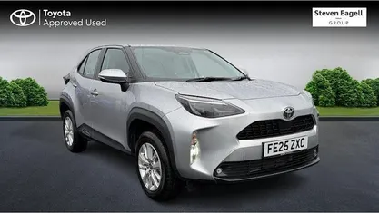 Used 2025 Toyota Yaris Hybrid Estate | £23,345 (Fair price)