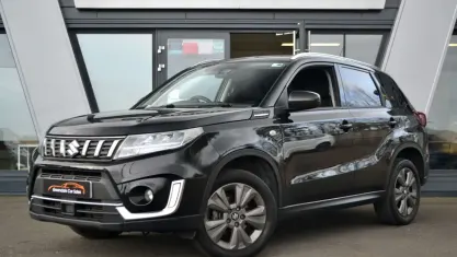 Używany Suzuki Vitara SZ-T 129 KM (94 kW) 2021 Czarny SUV