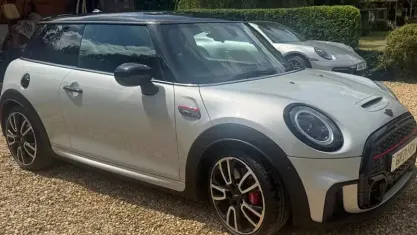 Used Mini John Cooper Works Comfort 231 HP (169 kW) 2021 Silver Hatchback