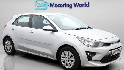 Used Kia Rio 84 HP (61 kW) 2022 Silver Hatchback