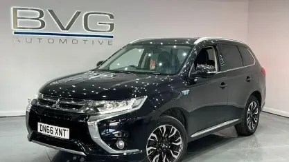 Used Mitsubishi Outlander P-HEV 203 HP (149 kW) 2016 Black Estate