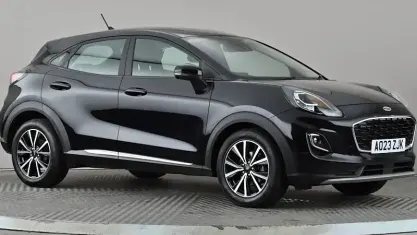 Usado Ford Puma Titanium 125 HP (91 kW) 2023 Preto SUV