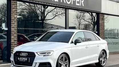 Begagnad Audi S3 Black Edition 300 HK (220 kW) 2019 Sedan