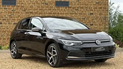 Used VW Golf VIII Style 150 HP (110 kW) 2024 Hatchback