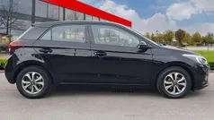 Black Used 2020 Hyundai i20 SE Hatchback | £11,000 (Fair price)