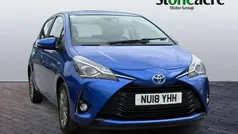 Blue Used 2018 Toyota Yaris Hybrid Hatchback | £11,599 (Fair price)