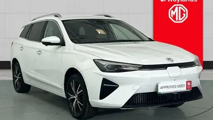 Used MG MG5 EV Trophy 114 kW (156 HP) 2022 White Estate
