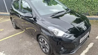 New Hyundai i10 Advanced 63 HP (46 kW) 2026 Black Hatchback