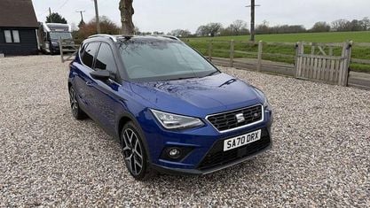 Używany Seat Arona FR Sport 116 KM (85 kW) 2020 Niebieski SUV