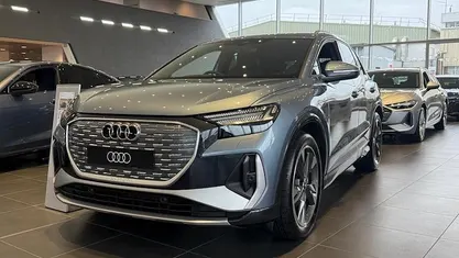 New Audi Q4 e-tron S-Line 210 kW (286 HP) 2025 SUV