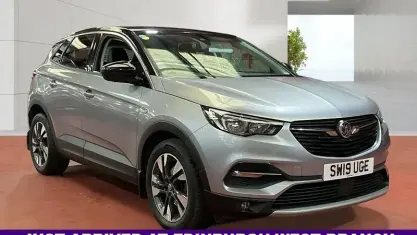 Used Vauxhall Grandland X Sport 131 HP (96 kW) 2019 Grey SUV