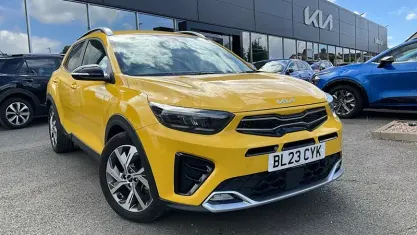 Used Kia Stonic GT-Line 101 HP (74 kW) 2024 SUV