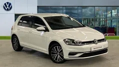 Used 2018 VW Golf VII SE Hatchback | £12,563 (Fair price)