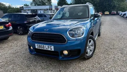 Used Mini Cooper Countryman 150 HP (110 kW) 2018 Blue SUV