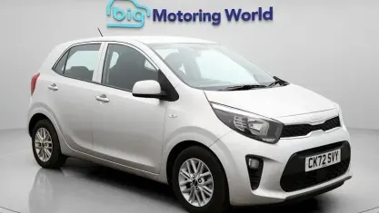 Begagnad Kia Picanto 67 HK (49 kW) 2023 Silver Halvkombi