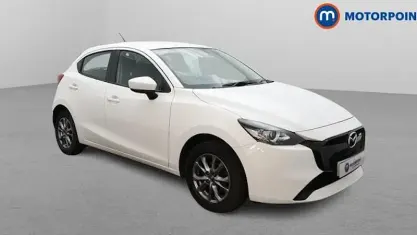 Used Mazda 2 Center-Line 116 HP (85 kW) 2023 White Hatchback