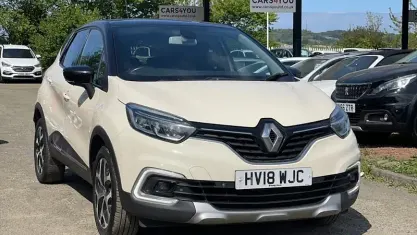 Used Renault Captur Signature 90 HP (66 kW) 2018 White SUV