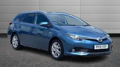 Denim blue Used 2015 Toyota Auris Hybrid Business Edition Estate | £10,250 (Fair price)
